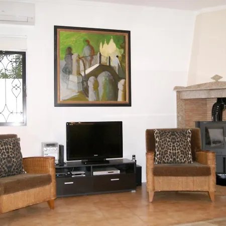 With 3 Bedrooms In With Private Pool Enclosed Garden And Wifi 16 Km From The Beach * Loulé