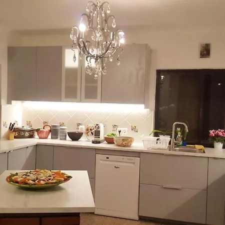 Villa With 3 Bedrooms In With Private Pool Enclosed Garden And Wifi 16 Km From The Beach *