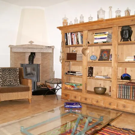 Villa With 3 Bedrooms In With Private Pool Enclosed Garden And Wifi 16 Km From The Beach